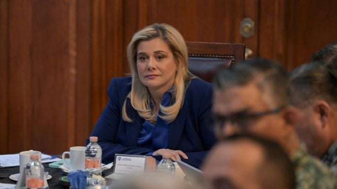 DEJA PLANTADOS GOBERNADORA DE CHIHUAHUA A SENADORES; DICE QUE ELLA SOLO RINDE CUENTAS A SU PUEBLO