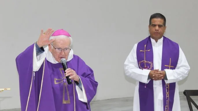 “SON UNOS HARAGANES Y CORRUPTOS” DICE OBISPO SOBRE FUNCIONARIOS VINCULADOS CON DELINCUENTES “SON UNOS HARAGANES Y CORRUPTOS” DICE OBISPO SOBRE FUNCIONARIOS VINCULADOS CON DELINCUENTES