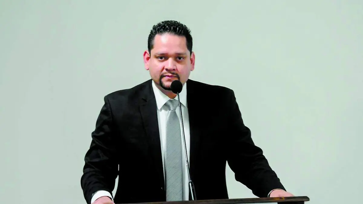 En Opinión/Odracir Espinoza En Opinión/Odracir Espinoza