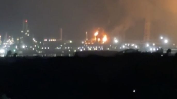 Explota refinería de Pemex en Salinas Cruz