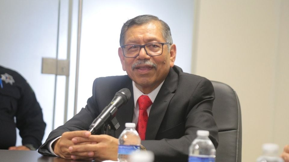 DETIENEN EN ESTADOS UNIDOS A EXSECRETARIO DE SEGURIDAD DE SINALOA CON ROCHA MOYA