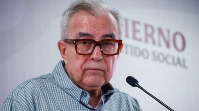 COMPARECE ROCHA MOYA ANTE LA FISCALÍA GENERAL DE LA REPÚBLICA EN SINALOA