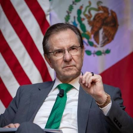 Proponen a Moctezuma como embajador ante Unión Europea