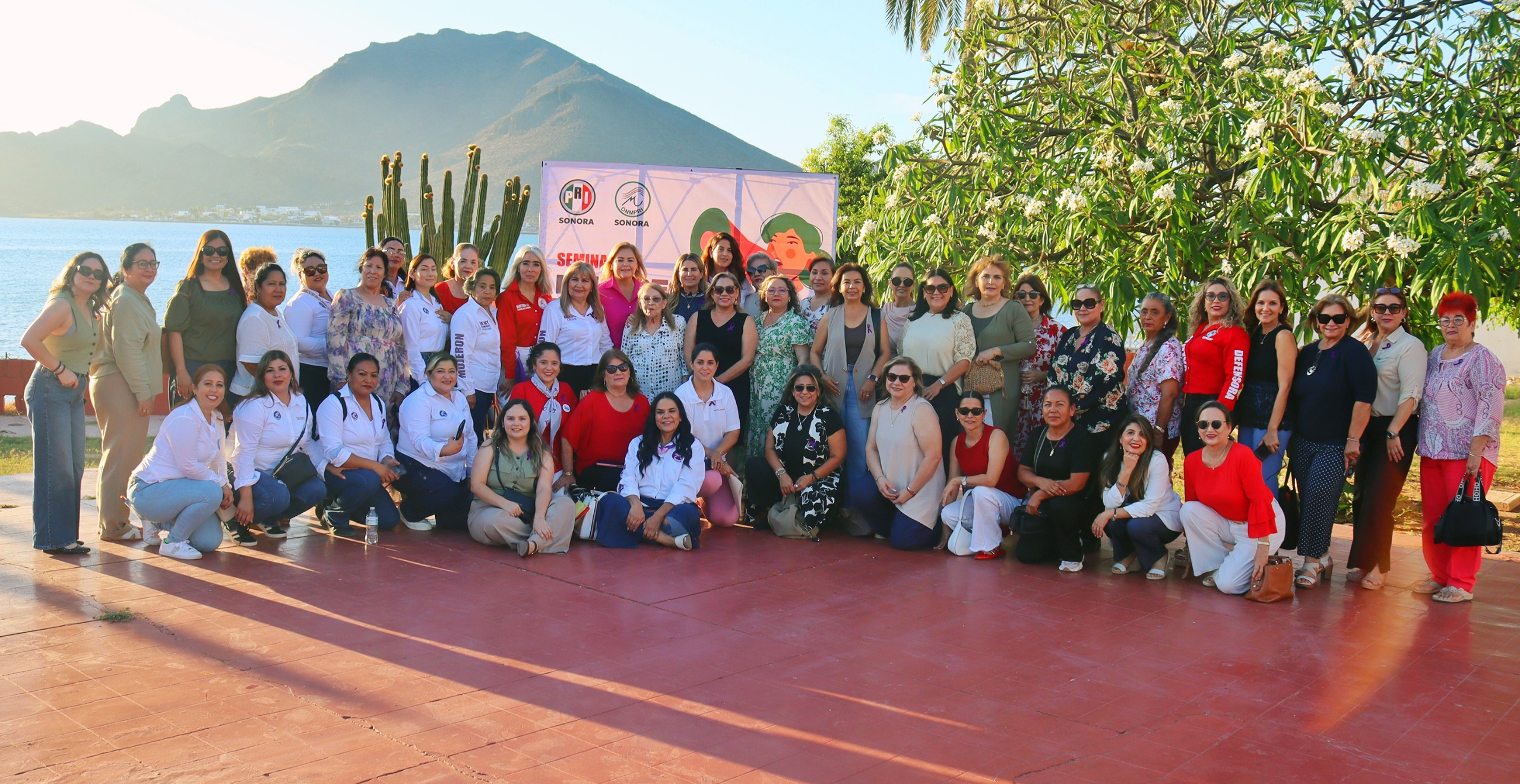 Capacita PRI Sonora a sus cuadros femeninos