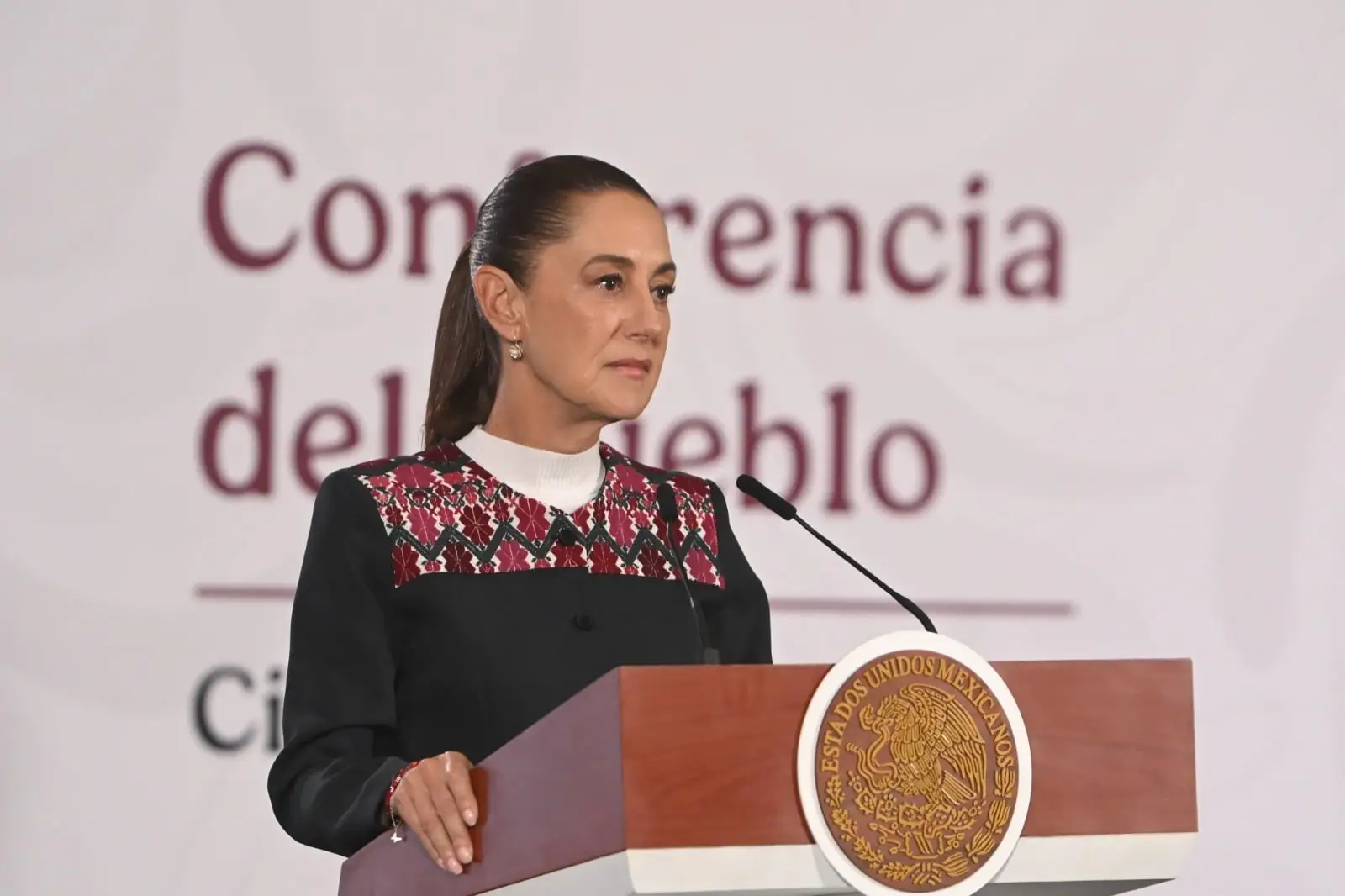 Envía México ayuda humanitaria a Venezuela tras sismo