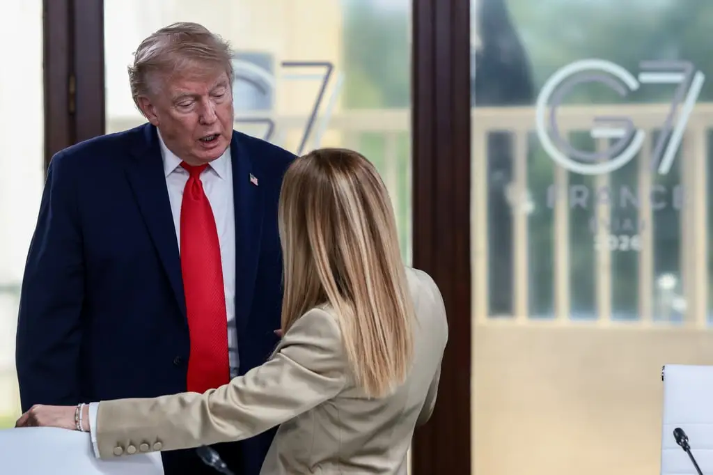 Arremete Trump contra primera ministra italiana; le reviran