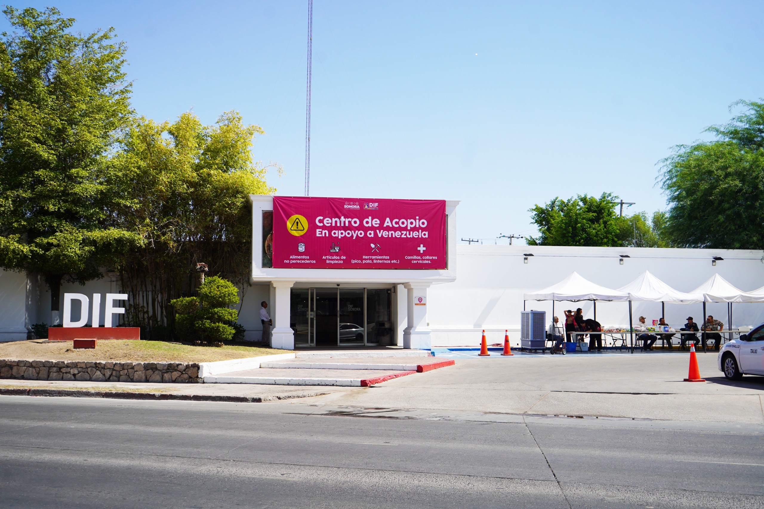 Instala DIF Sonora centro de acopio en apoyo a Venezuela