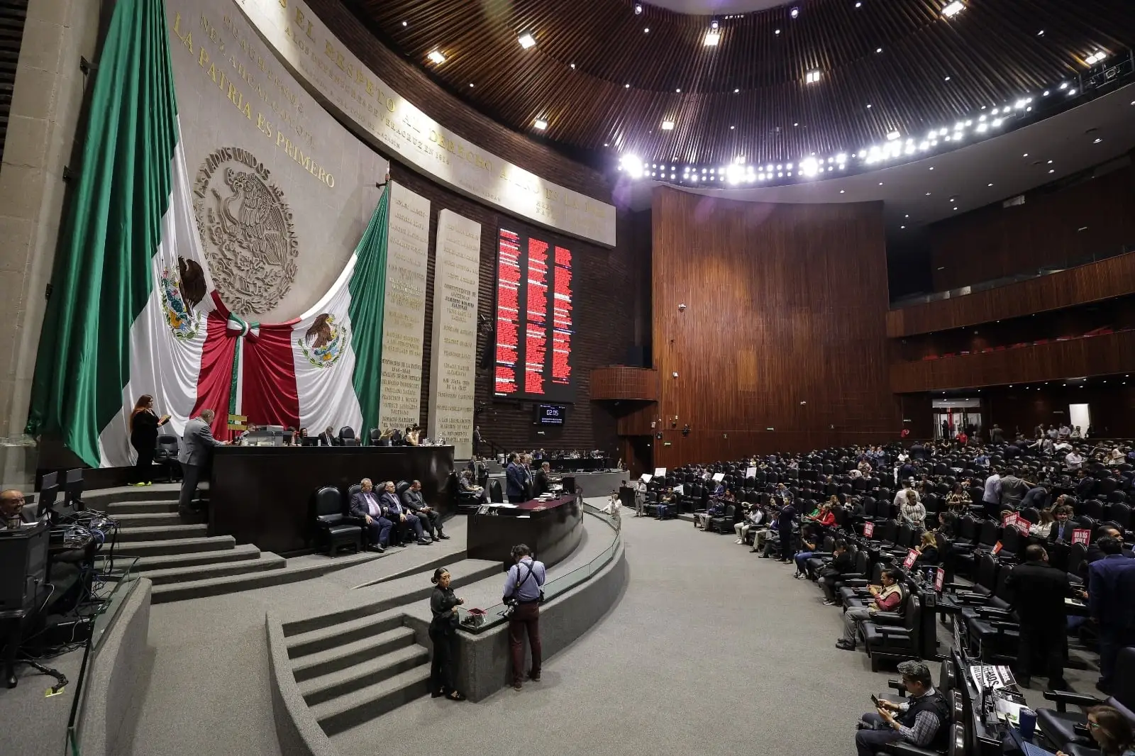 Proponen diputados regular sobre IA Proponen diputados regular sobre IA