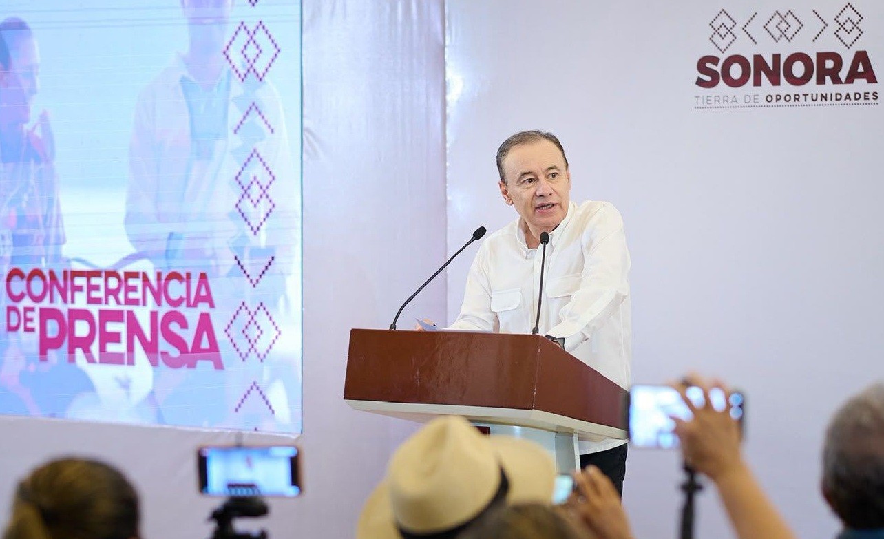 El Zancudo/Arturo Soto Munguía