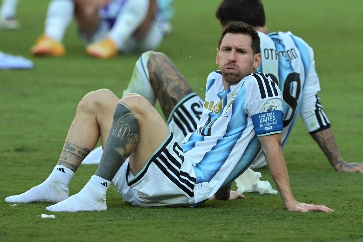 ANUNCIA MESSI SU RETIRO DE LA SELECCIÓN ARGENTINA ANUNCIA MESSI SU RETIRO DE LA SELECCIÓN ARGENTINA