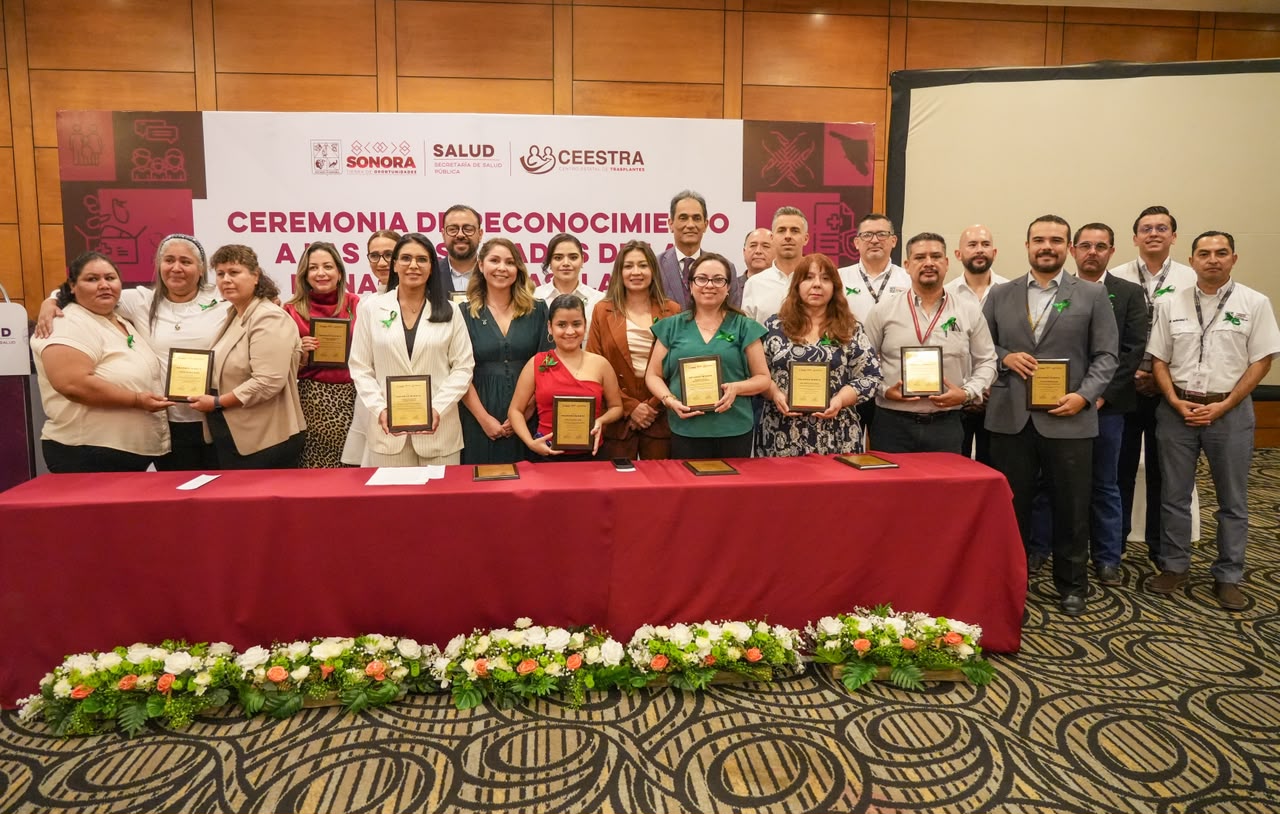 Reconocen a familias sonorenses donadoras de órganos Reconocen a familias sonorenses donadoras de órganos