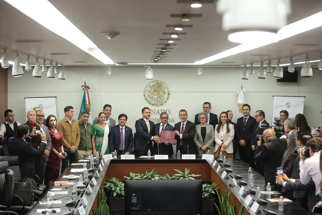 EL GASTO DEL GOBIERNO PROPUESTO PARA 2027 SOLO EXISTE EN PAPEL: PROCESO