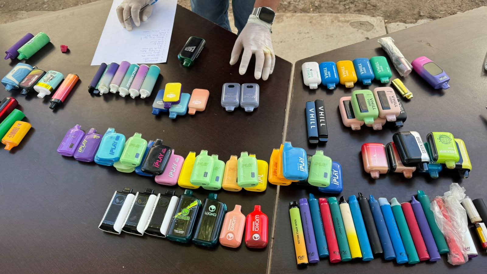 DESTRUYE SECRETARÍA DE SALUD MILES DE VAPEADORES EN SONORA DESTRUYE SECRETARÍA DE SALUD MILES DE VAPEADORES EN SONORA