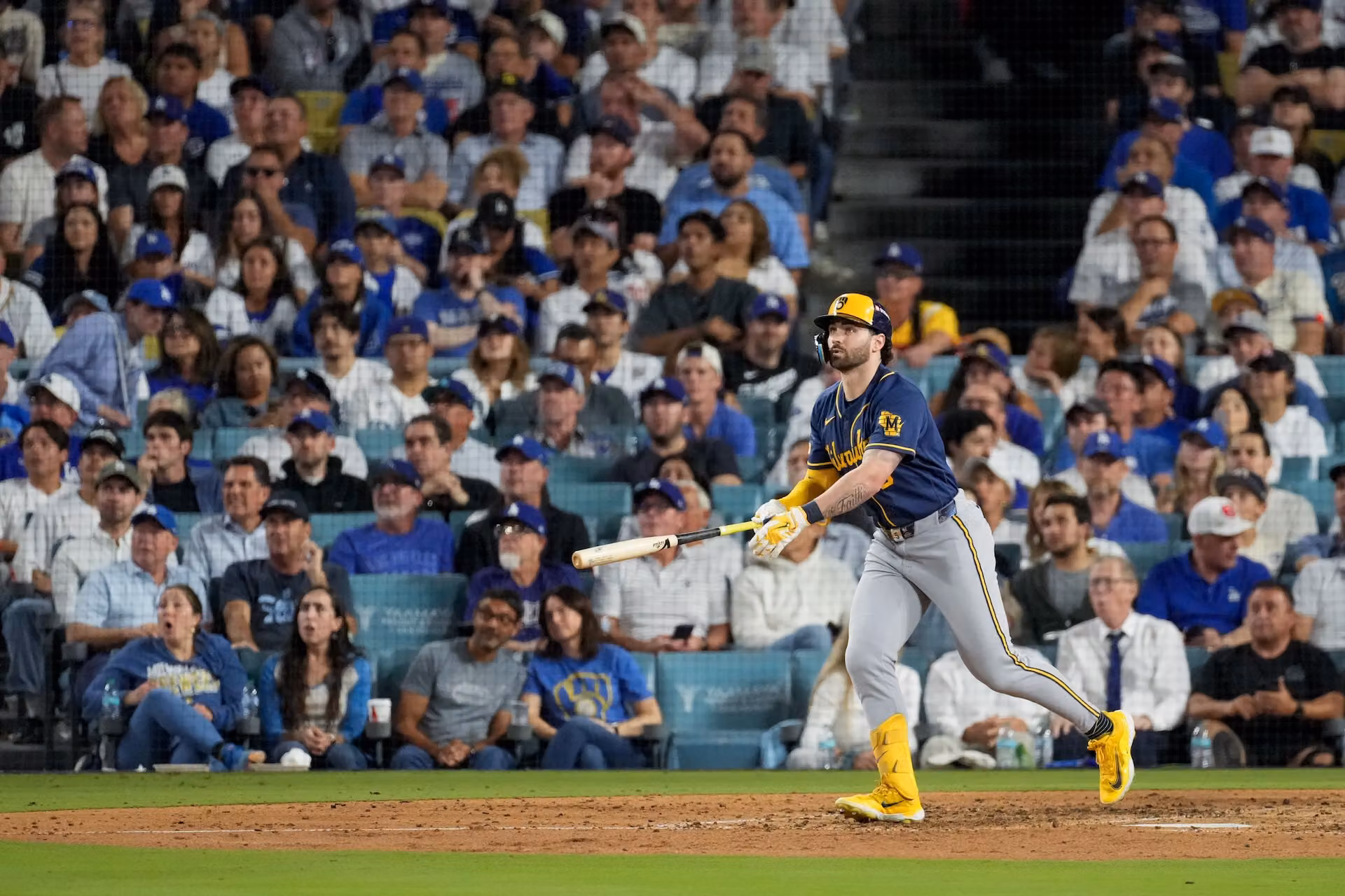 BARREN CERVECEROS A DODGERS EN CUATRO JUEGOS; VAN A LA SERIE MUNDIAL