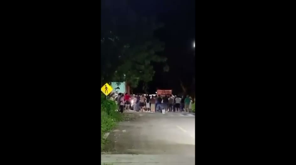 Linchan a presuntos asesinos de dos mujeres