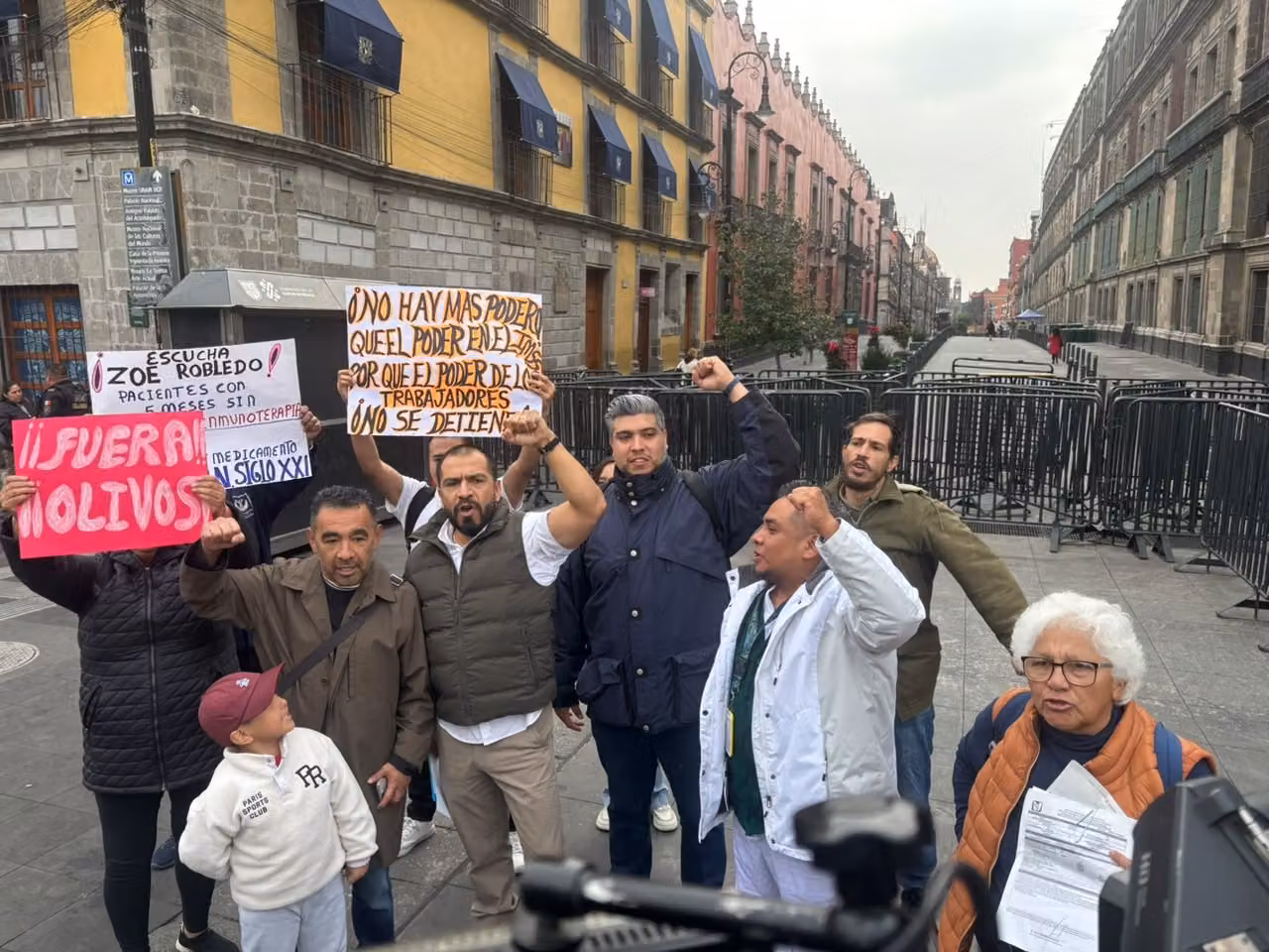 PREPARAN MEGAMARCHA TRABAJADORES DEL IMSS PARA ESTE VIERNES PREPARAN MEGAMARCHA TRABAJADORES DEL IMSS PARA ESTE VIERNES