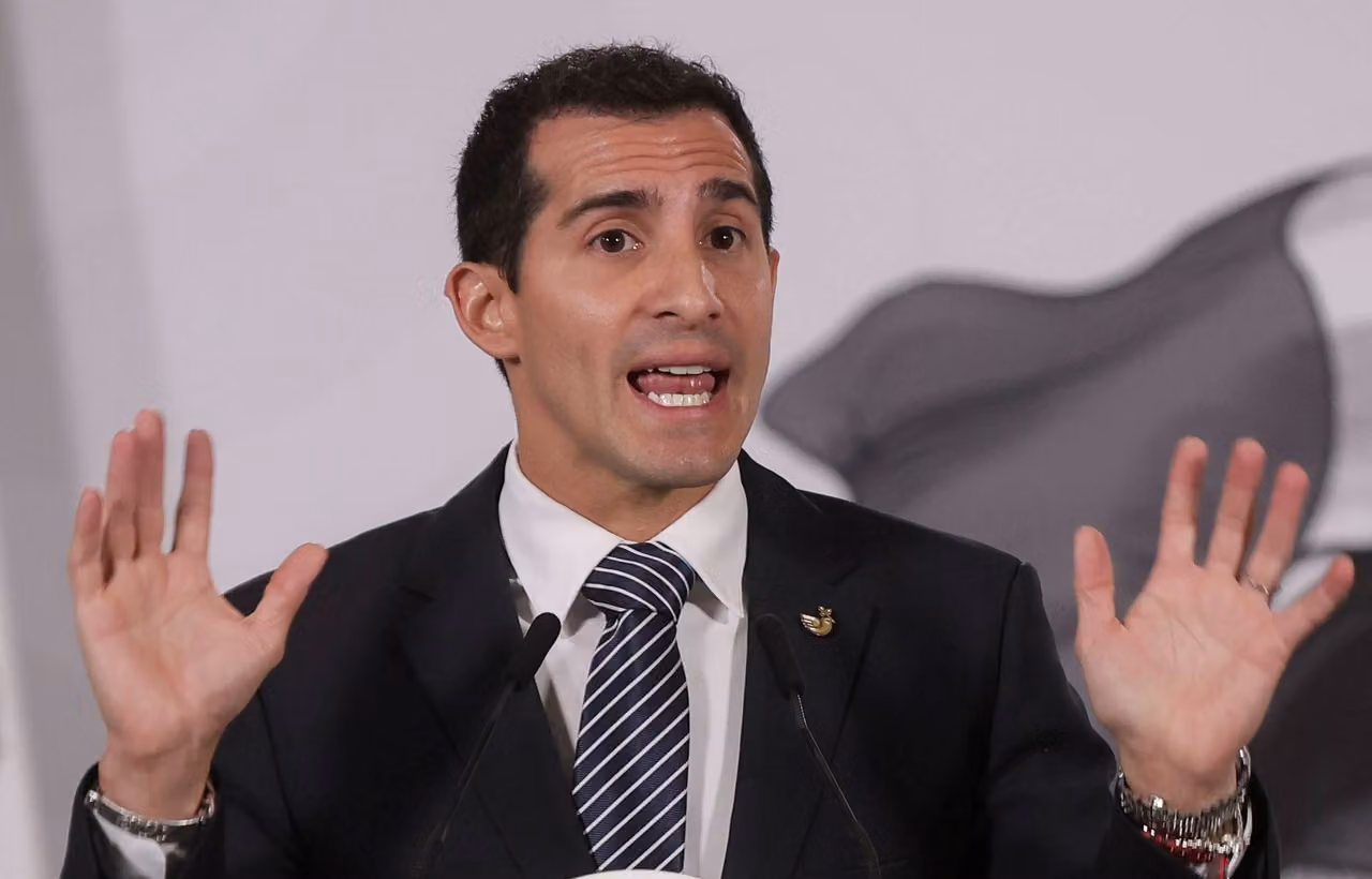 Nombran a masajista como administrador de Conade